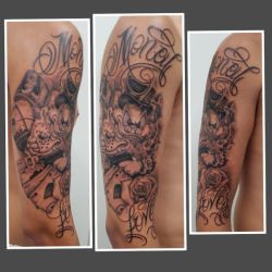 Triple Freaks Ricci Tattoo 001005.jpg